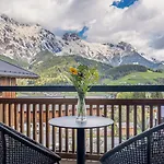 Stockinggut By Avenida 4*