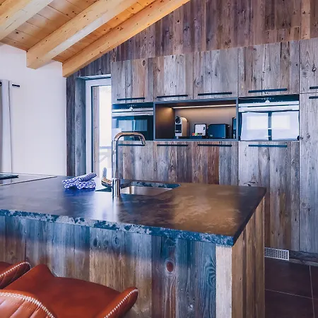 Stockinggut By Avenida 4*