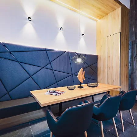 Stockinggut By Avenida