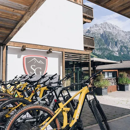 Stockinggut By Avenida