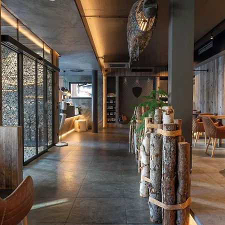 Stockinggut By Avenida 4*